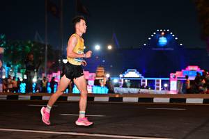 BIB: 
                            <button type="button" onclick="openModal(15049614)" class="btn btn-primary btn-sm float-right btn-popup" data-toggle="modal" data-target=".modal-high-quality">
                        <i class="fas fa-shopping-cart"></i> Add to Cart
                    </button>
                                            <button type="button" onclick="isThisMe(15049614, true)" class="btn btn-success btn-sm float-right btn-popup btn-isme hidden" data-toggle="tooltip" data-placement="bottom" title="นี่คือรูปของคุณใช่ไหม คลิกที่นี่เพื่อเอาเข้าอัลบั้ม">
                        <i class="fas fa-plus"></i> Add to album
                    </button>
                    <button type="button" onclick="isThisMe(15049614, false)" class="btn btn-warning btn-sm float-right btn-popup btn-isnotme hidden">
                        <i class="fas fa-ban"></i> Remove from album
                    </button>